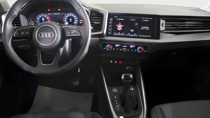 Audi A1 Sportback  30 1.0 tfsi S Line Edition 116cv s-tronic