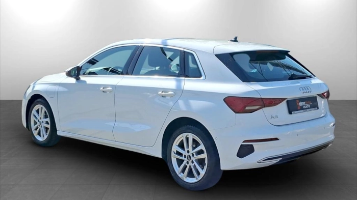 Audi A3 Sportback  40 1.4 tfsi e Business A