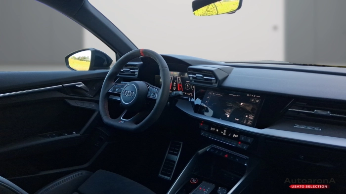 Audi S3 R Sportback 2.5 tfsi quattro s-tron