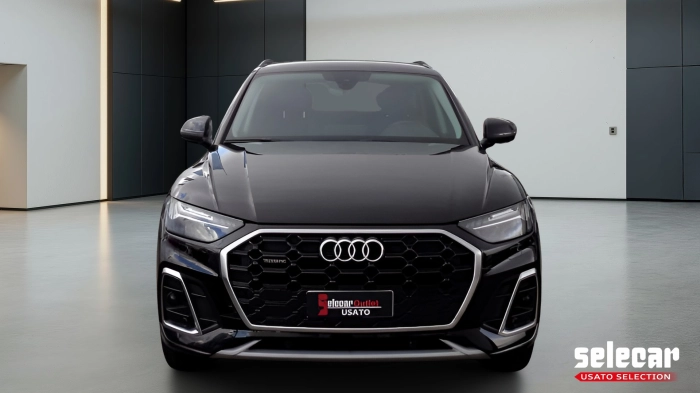 Audi Q5  40 2.0 tdi mhev 12V S line quattro s-tronic