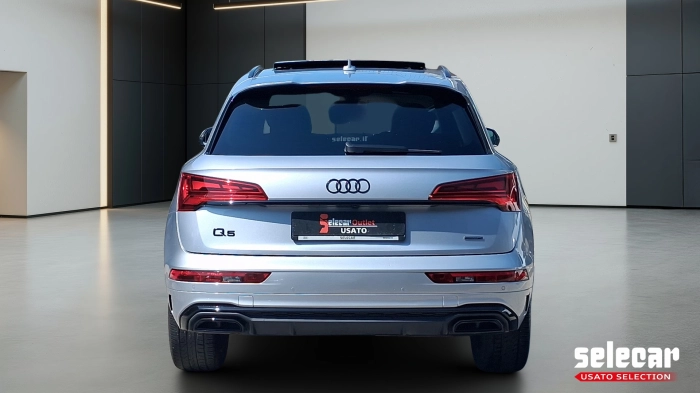 Audi Q5  40 2.0 tdi mhev 12V S line Plus quattro s-tr