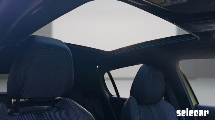 Peugeot 208  1.2 hybrid GT 110cv e-dcs 6