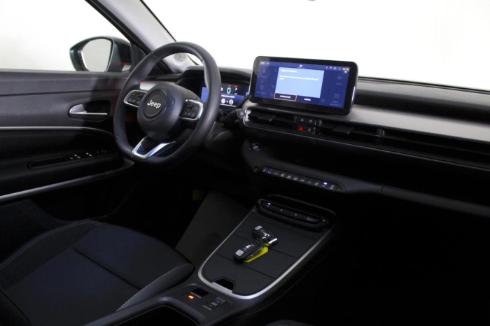 Jeep Avenger 1.2 turbo e-hybrid Summit fwd 100cv edct6