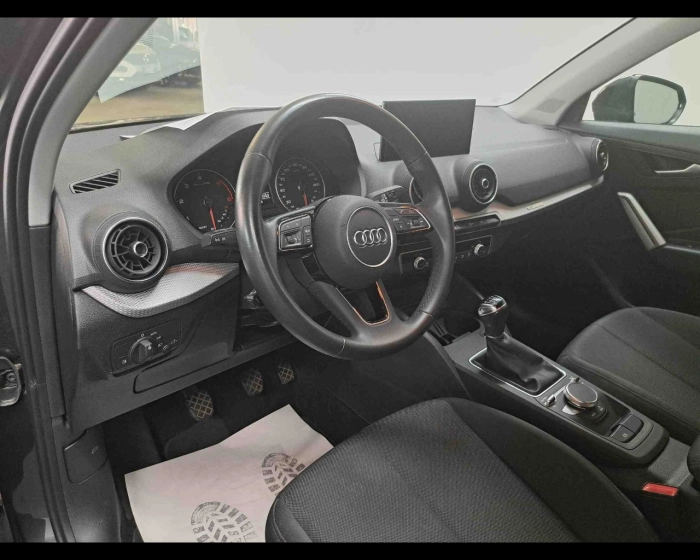Audi Q2  30 2.0 tdi Business
