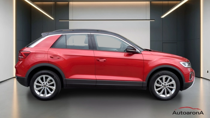 Volkswagen T-Roc  2022 -  1.5 tsi Life