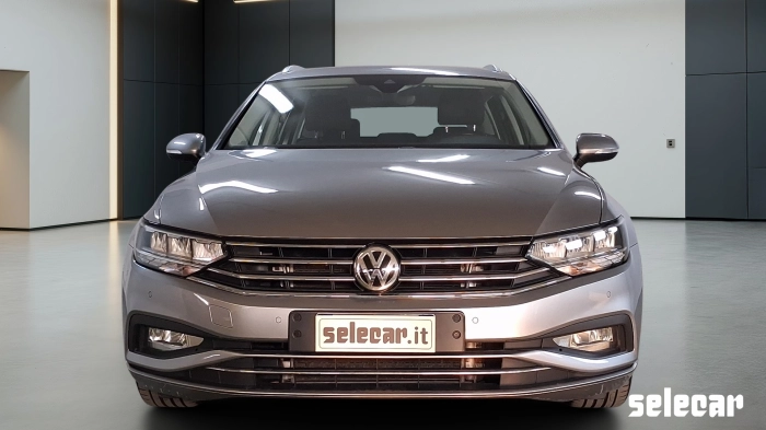 Volkswagen Passat  Variant 2.0 tdi Business 1