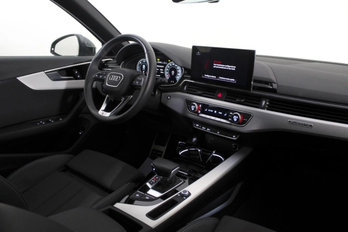 Audi A4 Avant  40 2.0 tdi mhev S line edition quattro 204cv s-tronic