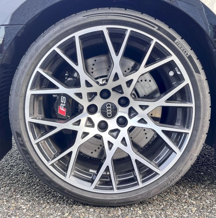 Audi RS 3   Sportback    294(400) kW(CV) S tronic