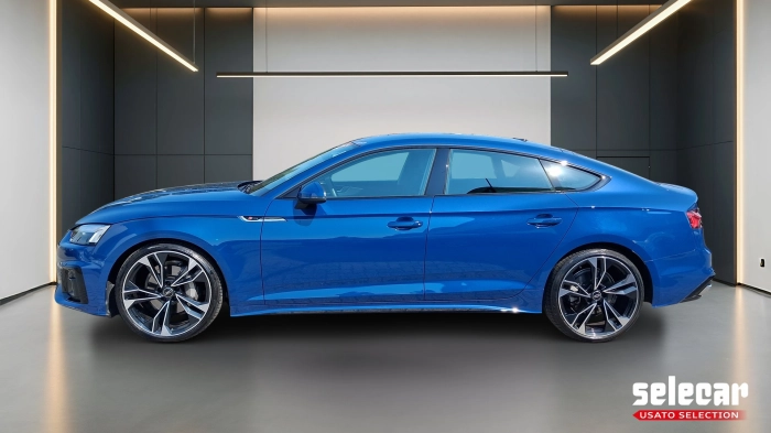 Audi A5  Sportback 40 2.0 tdi mhev S line edition 204cv s-tronic