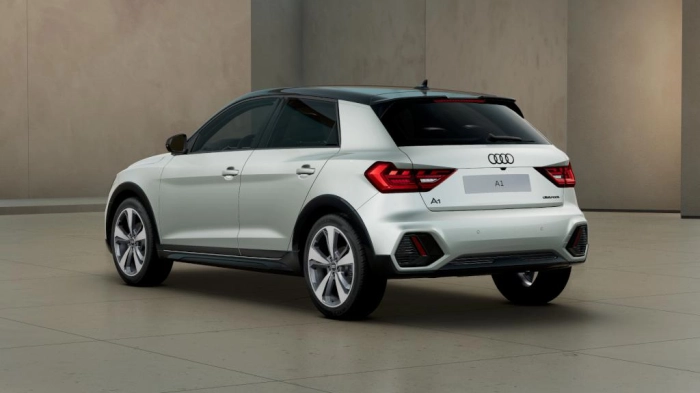 Audi A1 Allstreet   Identity Contrast 30 TFSI  85(116) kW(CV) S tronic