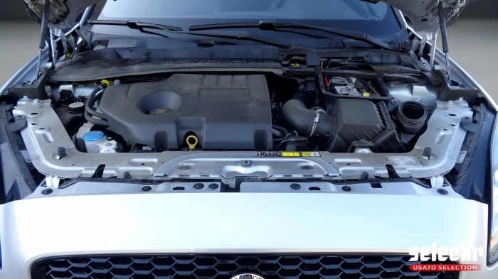 Jaguar E-Pace  2.0d i4 R-Dynamic HSE awd 150cv auto my