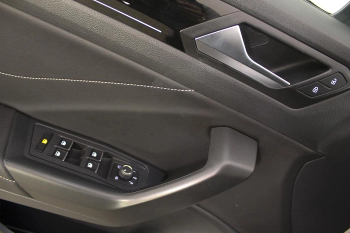 Volkswagen T-Roc  2022 -  1.5 tsi R-Line dsg