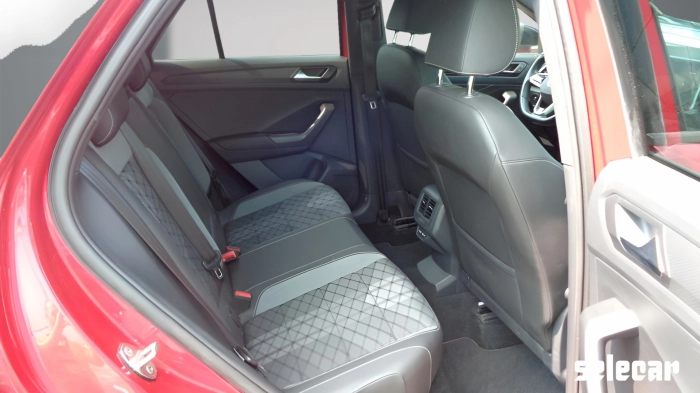 Volkswagen T-Roc  2022 -  1.5 tsi R-Line dsg