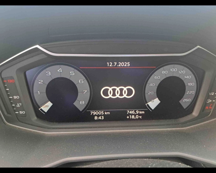 Audi A1 Sportback  30 1.0 tfsi Admired 110c