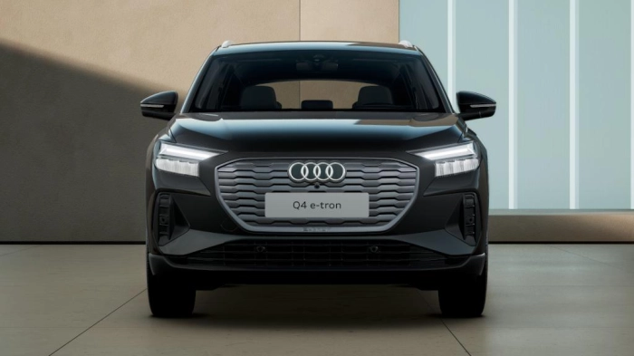 Audi Q4    Business 40 e-tron  150,00 kW