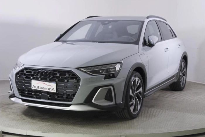 Audi A3 Allstreet   Identity Contrast 40 TFSI e  150 kW S tronic