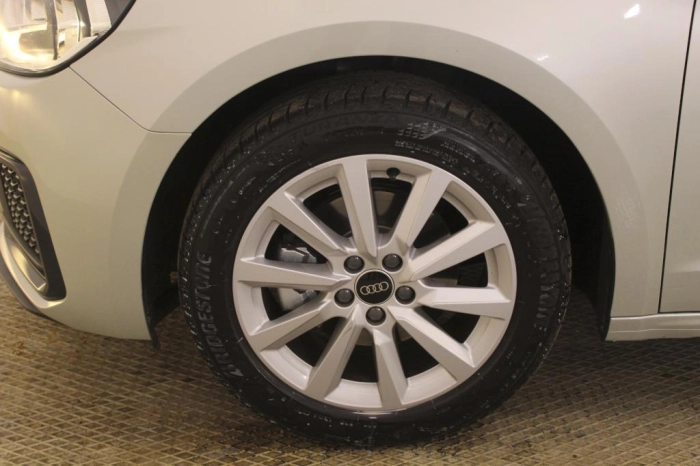 Audi A1 Sportback  30 1.0 tfsi Business 116cv s-tronic