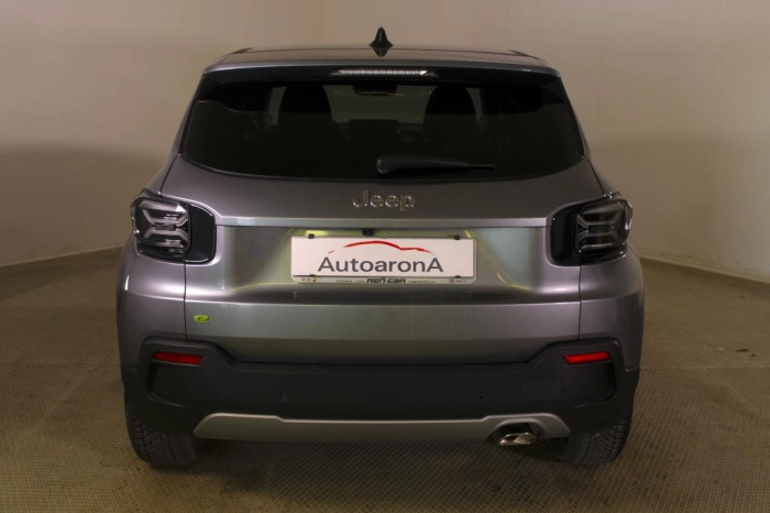 Jeep Avenger 1.2 turbo e-hybrid Summit fwd 100cv edct6