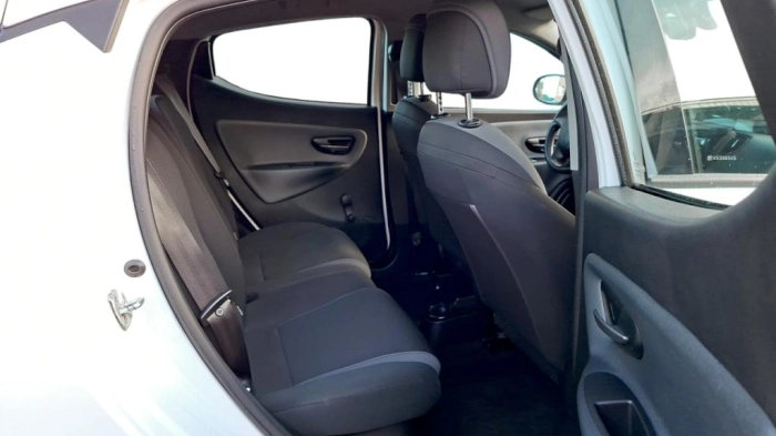 Lancia Ypsilon  1.2 Silver 69cv