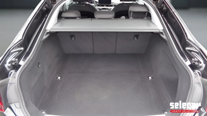 Audi A5  Sportback 40 2.0 tfsi mhev S line 