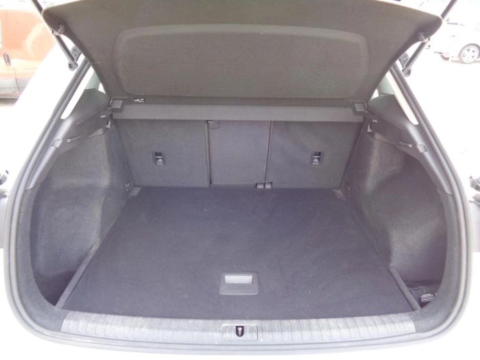 Audi Q3  45 2.0 tfsi quattro s-tronic