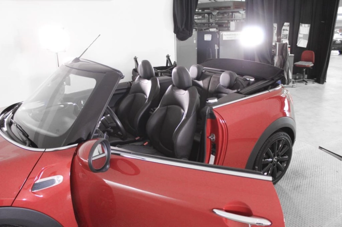 MINI IV   -  Cabrio 1.5 Cooper D Boost aut