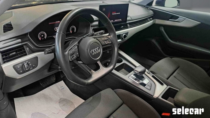 Audi A4 Avant  35 2.0 tdi mhev S Line edition 16