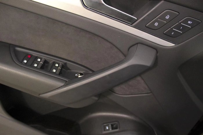 Audi Q5 Sportback  40 2.0 tdi mhev 12V S lin