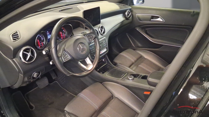 Mercedes-Benz GLA-X156 GLA 180 d Executive auto