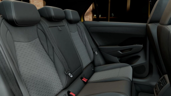 Volkswagen T-Roc Nuovo R-Line 1.5 eTSI ACT 110 kW (150 CV) DSG