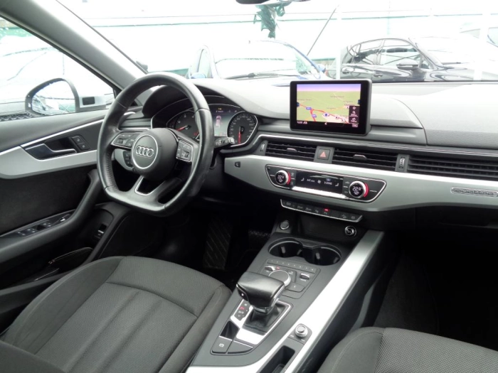 Audi A4  Allroad 2.0 tdi Business Evol