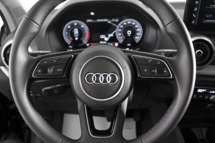 Audi Q2  35 2.0 tdi S line edition s-tronic