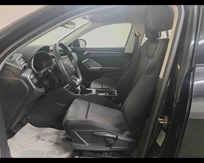Audi Q3 Sportback  35 2.0 tdi S line edition