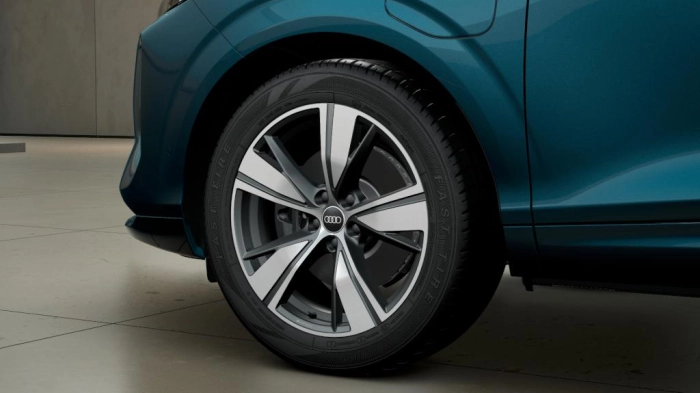 Audi Q3 Sportback   Business Advanced e-hybrid  200 kW S tronic