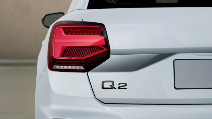 Audi Q2    S line edition 35 TFSI  110(150) kW(CV) S tronic