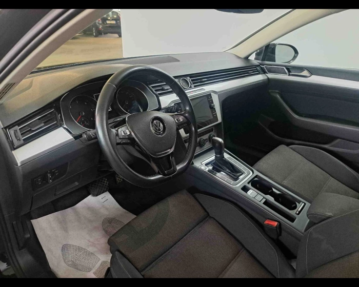 Volkswagen Passat  Variant 2.0 tdi Business 150cv dsg 7m