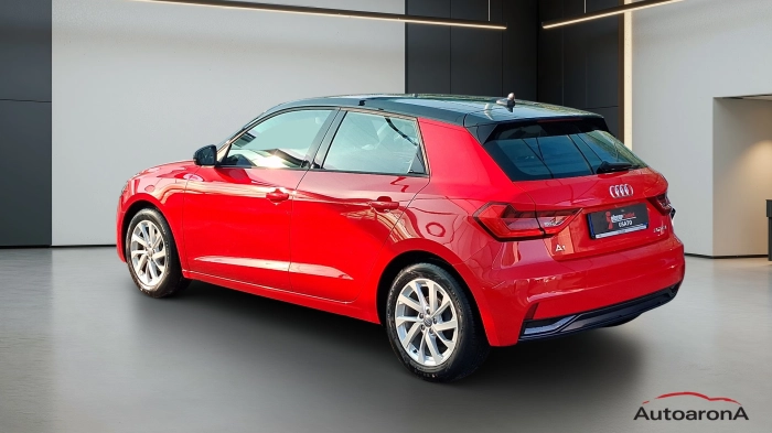 Audi A1 Sportback  25 1.0 tfsi Admired Adva