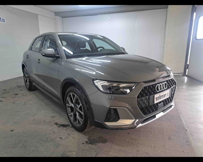 Audi A1 Allstreet  30 1.0 tfsi Admired 110c