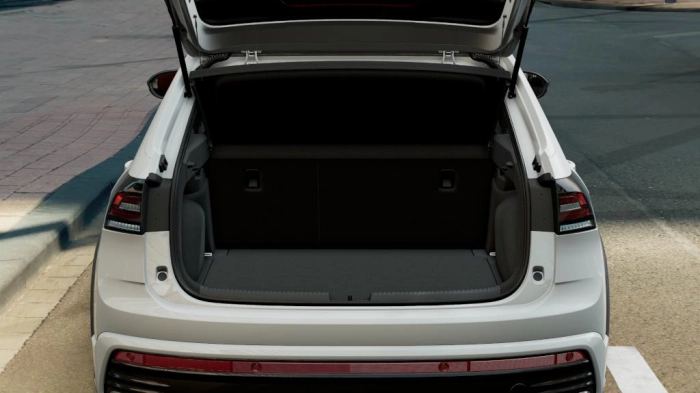 Volkswagen Taigo R-Line Plus 1.0 TSI 85 kW (115 CV) DSG