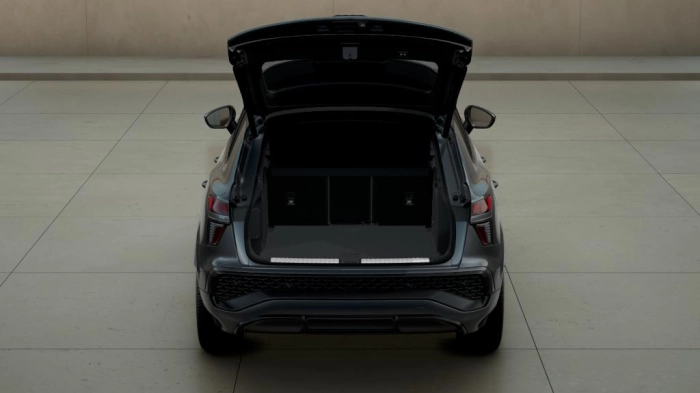 Audi Q3  SUV S line edition e-hybrid  200 kW S tronic