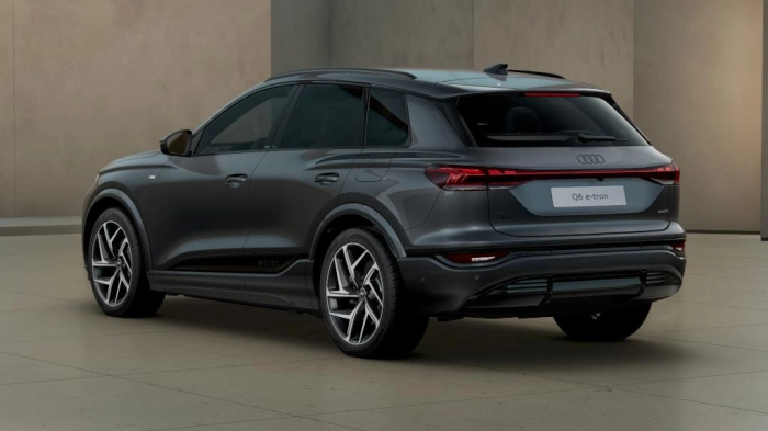Audi Q6   SUV S line edition e-tron quattro 285,00 kW
