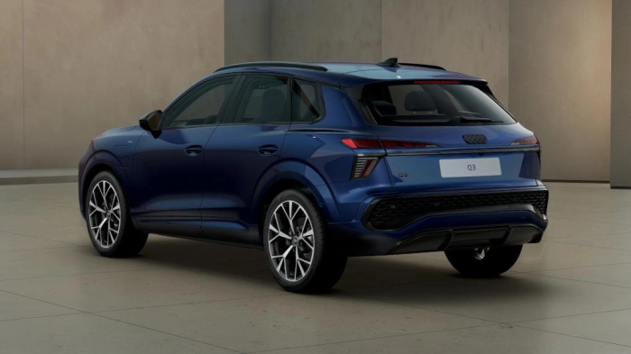 Audi Q3  SUV S line edition e-hybrid  200 kW S tronic