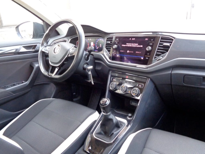 Volkswagen T-Roc  2017 -  1.6 tdi Advanced
