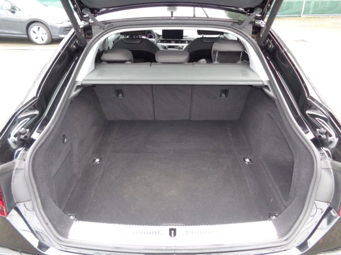 Audi A5  Sportback 40 2.0 tfsi mhev S line 