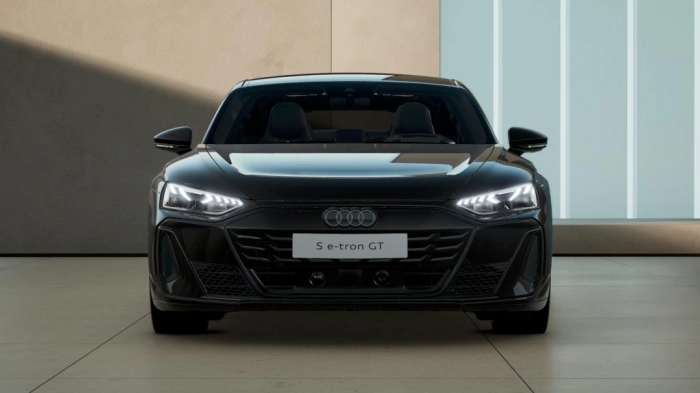 Audi etron GT  S      435,00 kW