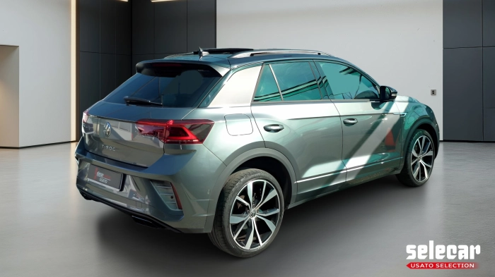Volkswagen T-Roc  2022 -  2.0 tdi R-Line 115cv