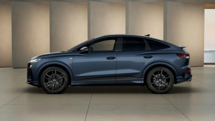 Audi Q4 Sportback   Sportback Business e-tron performance  210,00 kW