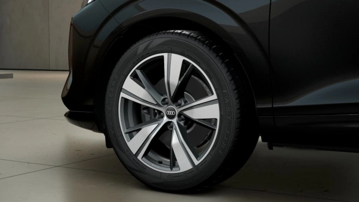 Audi Q3 Sportback   Business Advanced TFSI quattro 150 kW S tronic