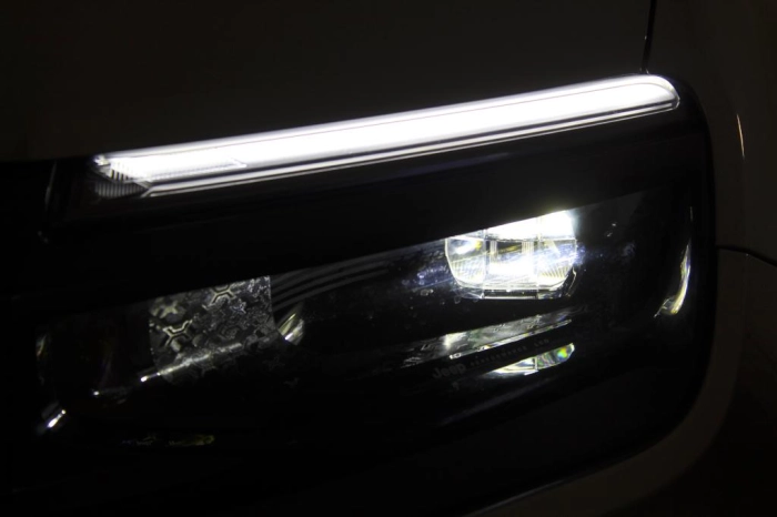 Jeep Avenger 1.2 turbo e-hybrid Summit fwd 100cv edct6