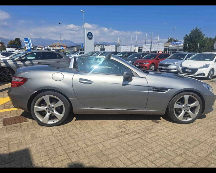 Mercedes-Benz SLK  200 (cgi be) Premium
